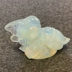 Vintage Sabino Opalescent Cluster of Two Lovebirds